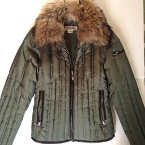 MICHAEL Michael Kors Olive Puffer Jacket with Faux Fur Trim